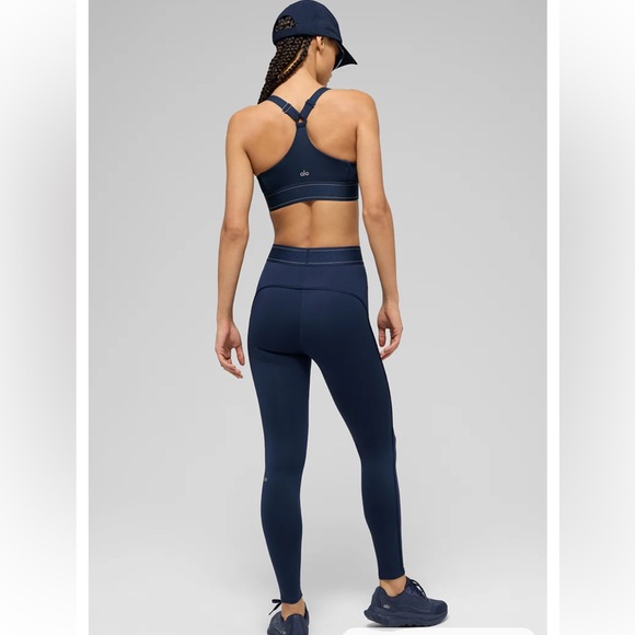 ALO Yoga - Airlift High-Waist Suit Up Legging in Navy - Size L - Picture 7 of 9